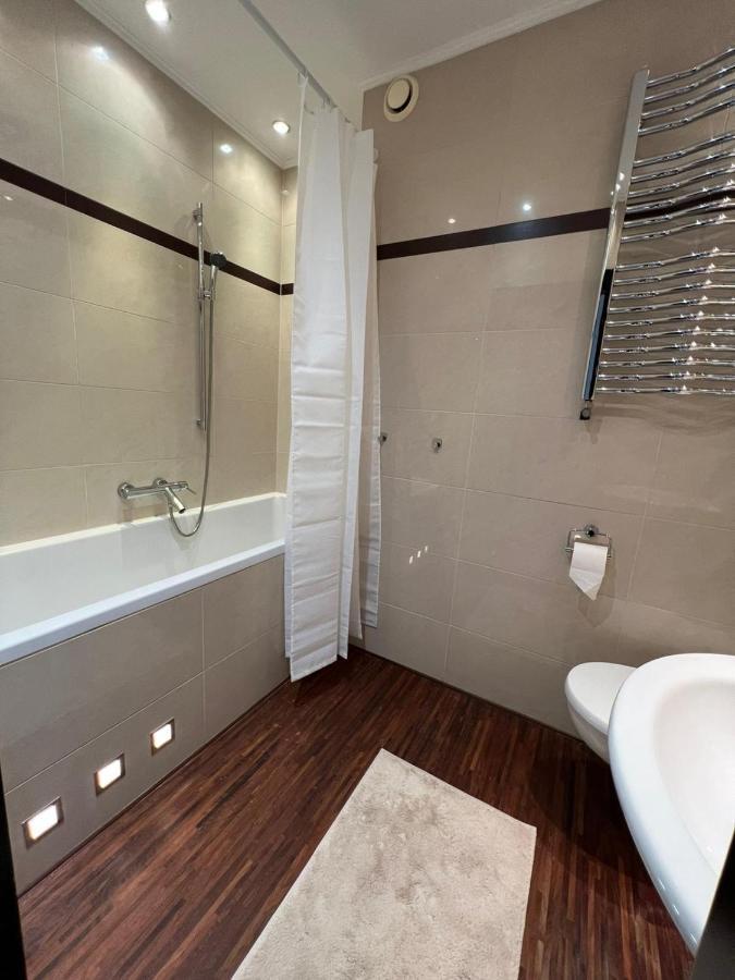 Komfortowe Mieszkanie Dla 4 Osob Siedlce Exterior foto